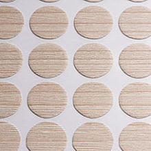 Заглушка самоклеящаяся d=17, ясень шимо светлый