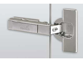 Intermat 9973-TH42, петля полунакладная беспружинная, угол открывания 110 градусов