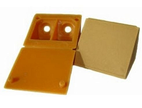 Уголок-стяжка пластмассовый на 4 шурупа бук светлый